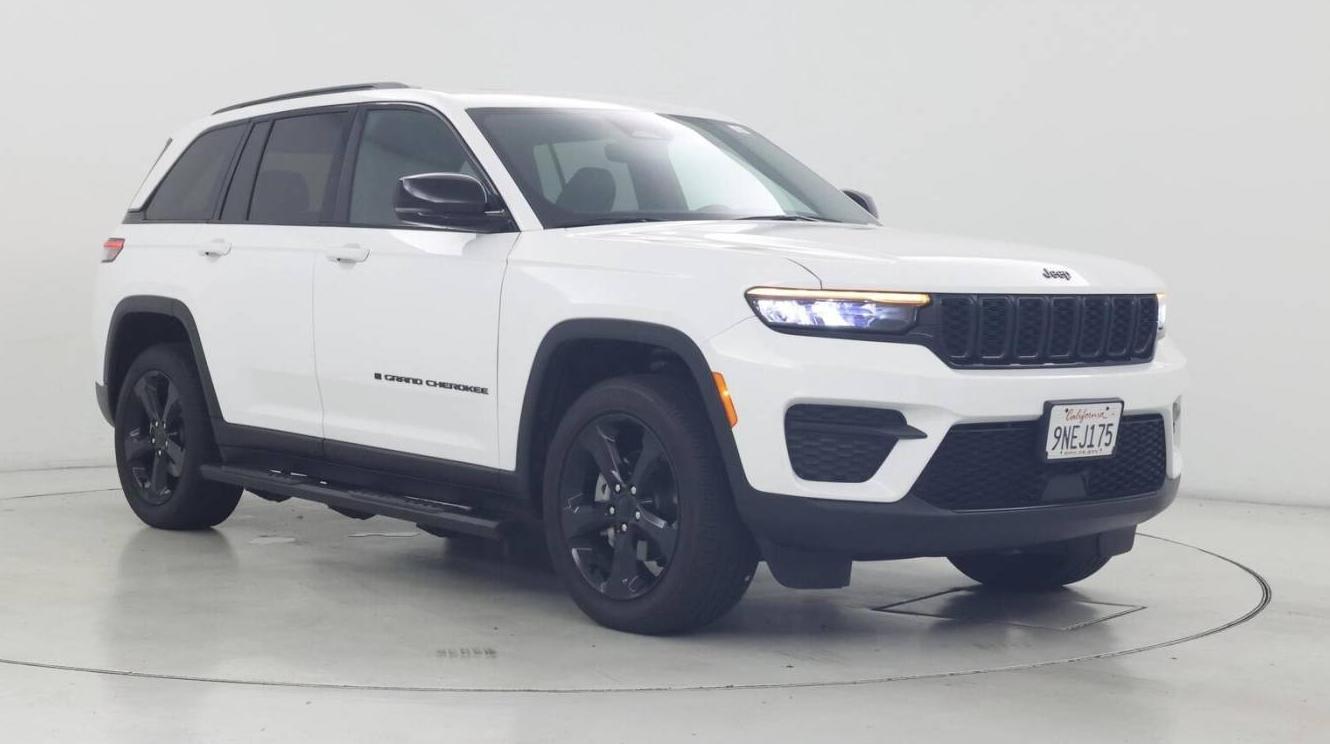 JEEP GRAND CHEROKEE 2024 1C4RJHAG4RC112214 image